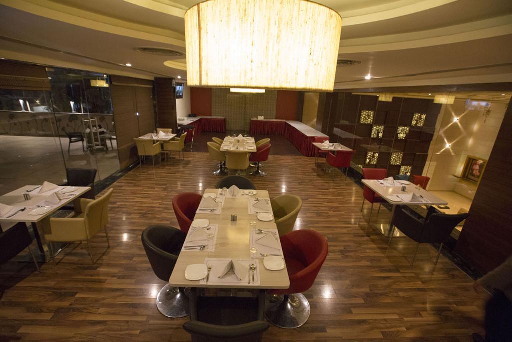 Hotel Anjushree Ujjain Exterior foto