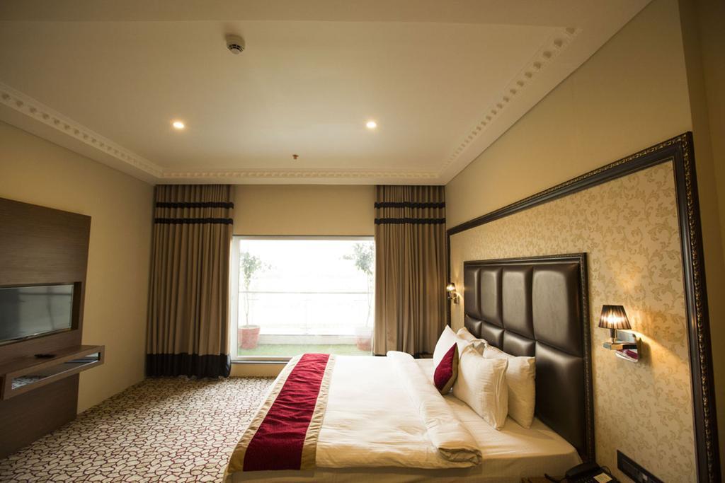 Hotel Anjushree Ujjain Exterior foto